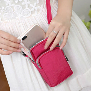 Universal Cross Body Cell phone Pouch!